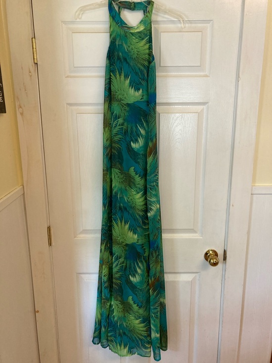 Lulus Dresses & Skirts - Lulu's Teal and Green Palm-Print Backless Maxi Dress